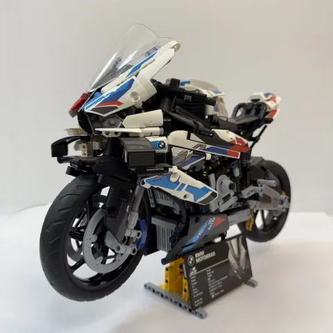 Конструктор BMW M1000 RR