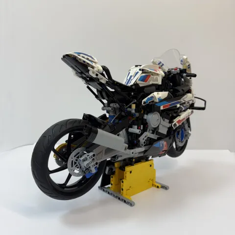 Конструктор BMW M1000 RR