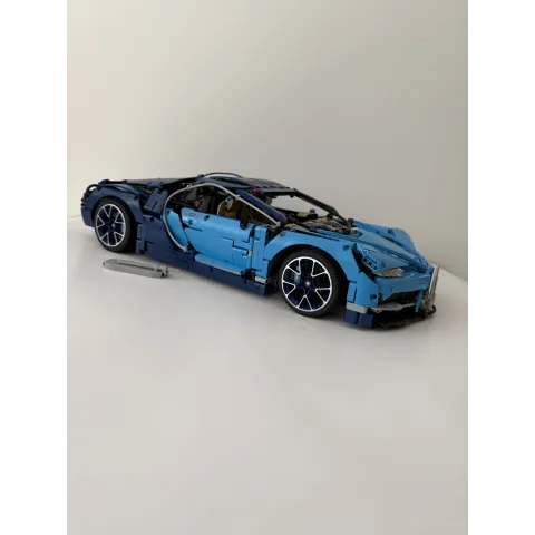 Конструктор Bugatti Chiron
