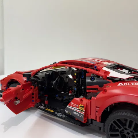 Конструктор Ferrari 488 GTE