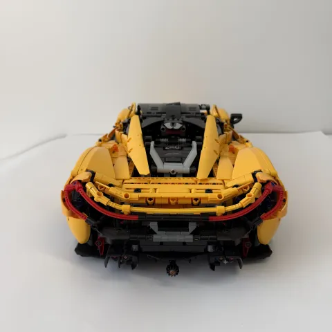 Конструктор McLaren P1