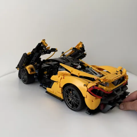 Конструктор McLaren P1