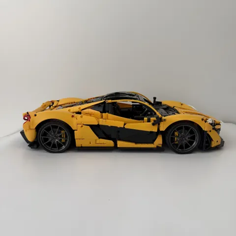 Конструктор McLaren P1