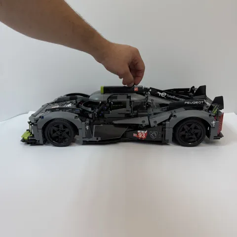 Конструктор Peugeot Le Mans Hypercar