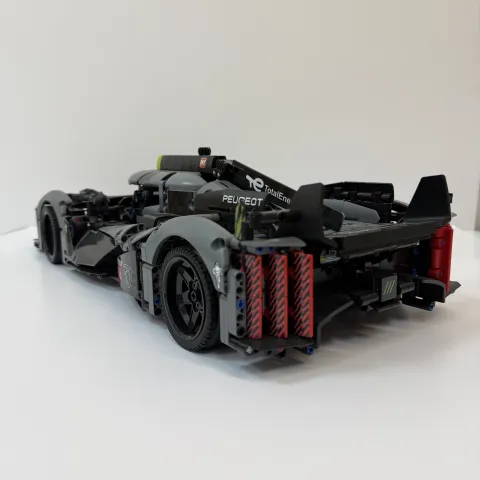 Конструктор Peugeot Le Mans Hypercar